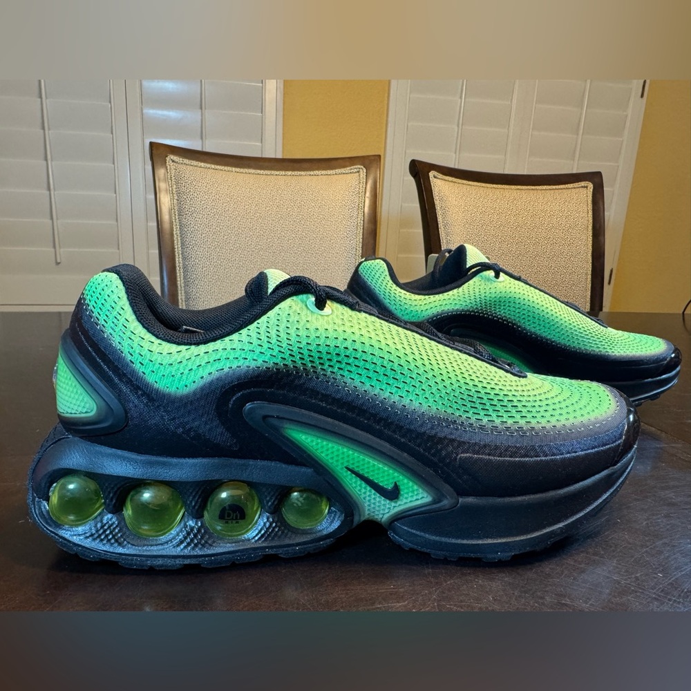 New Nike Air Max DN Green Black Sneaker Shoes - Picture 3 of 15